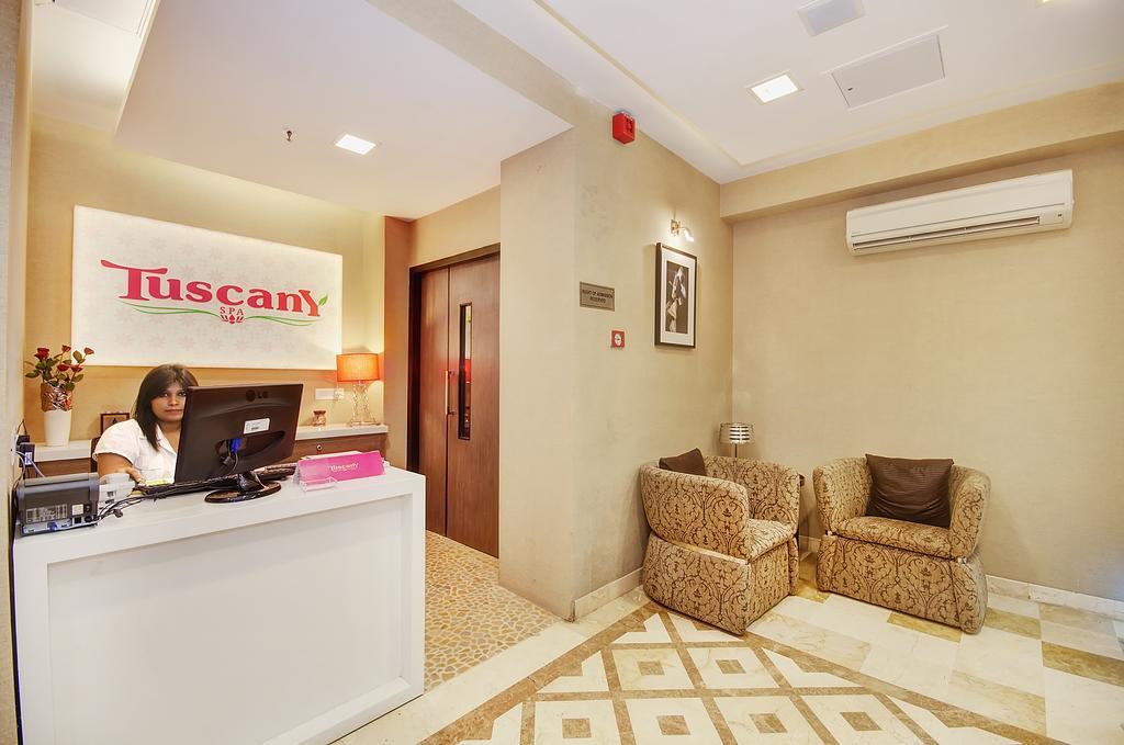 Palm Spring A Boutique Hotel Neu-Delhi Exterior foto